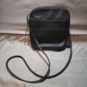 Fossil Black Leather Crossbody Bag Small Zip Around Shoulder Purse